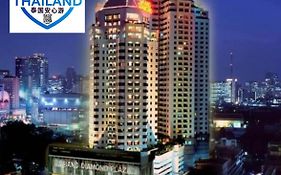 Grand Diamond Suites Hotel